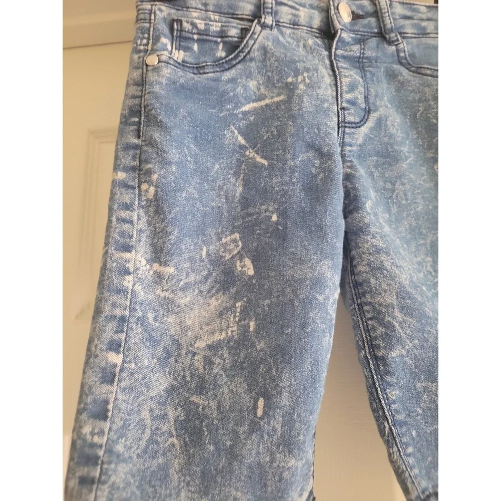 Wallflower Girl Blue Acid Wash Denim Shorts Kids Size 8 Adjustable Waist Stretch